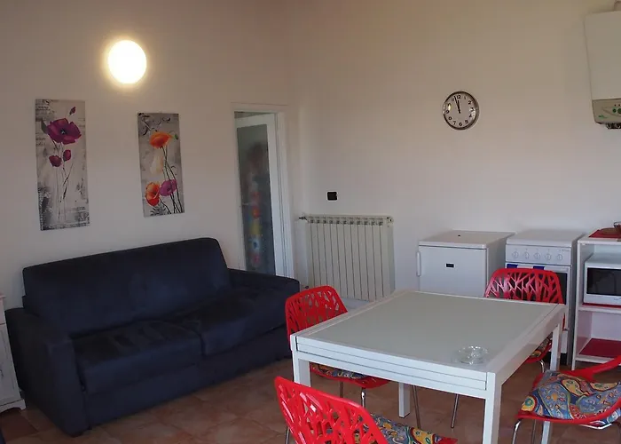 شقة Casa Vacanze I Girasoli فنتيميليا